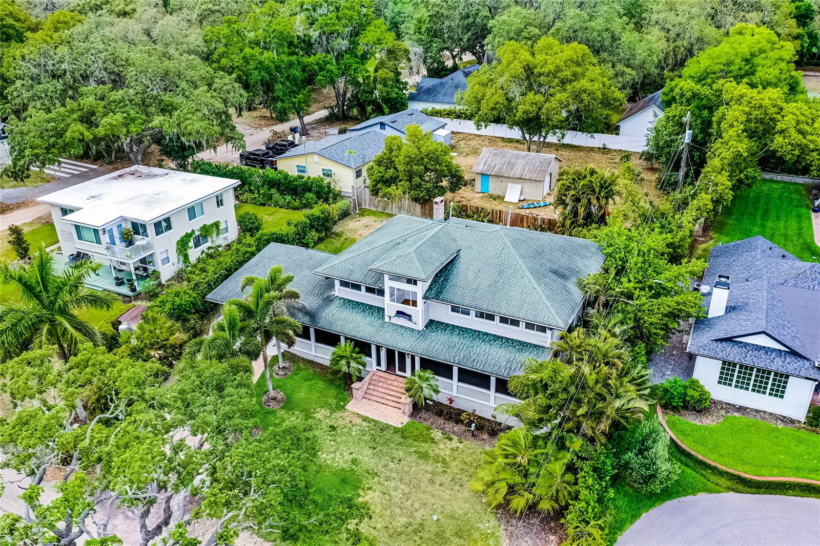 WINDERMERE TOWN - Residential Lease