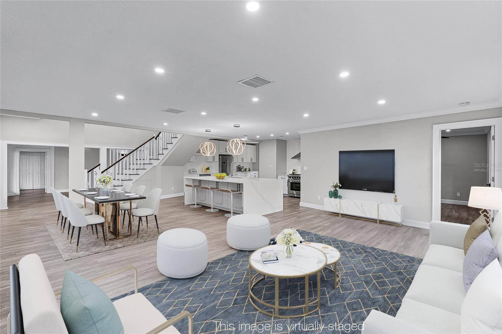 WINDERMERE TOWN - Residential Lease