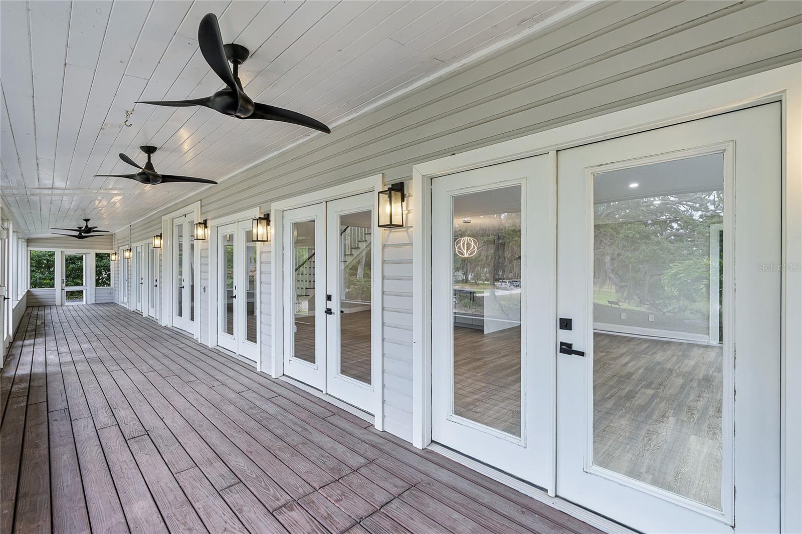 WINDERMERE TOWN - Residential Lease