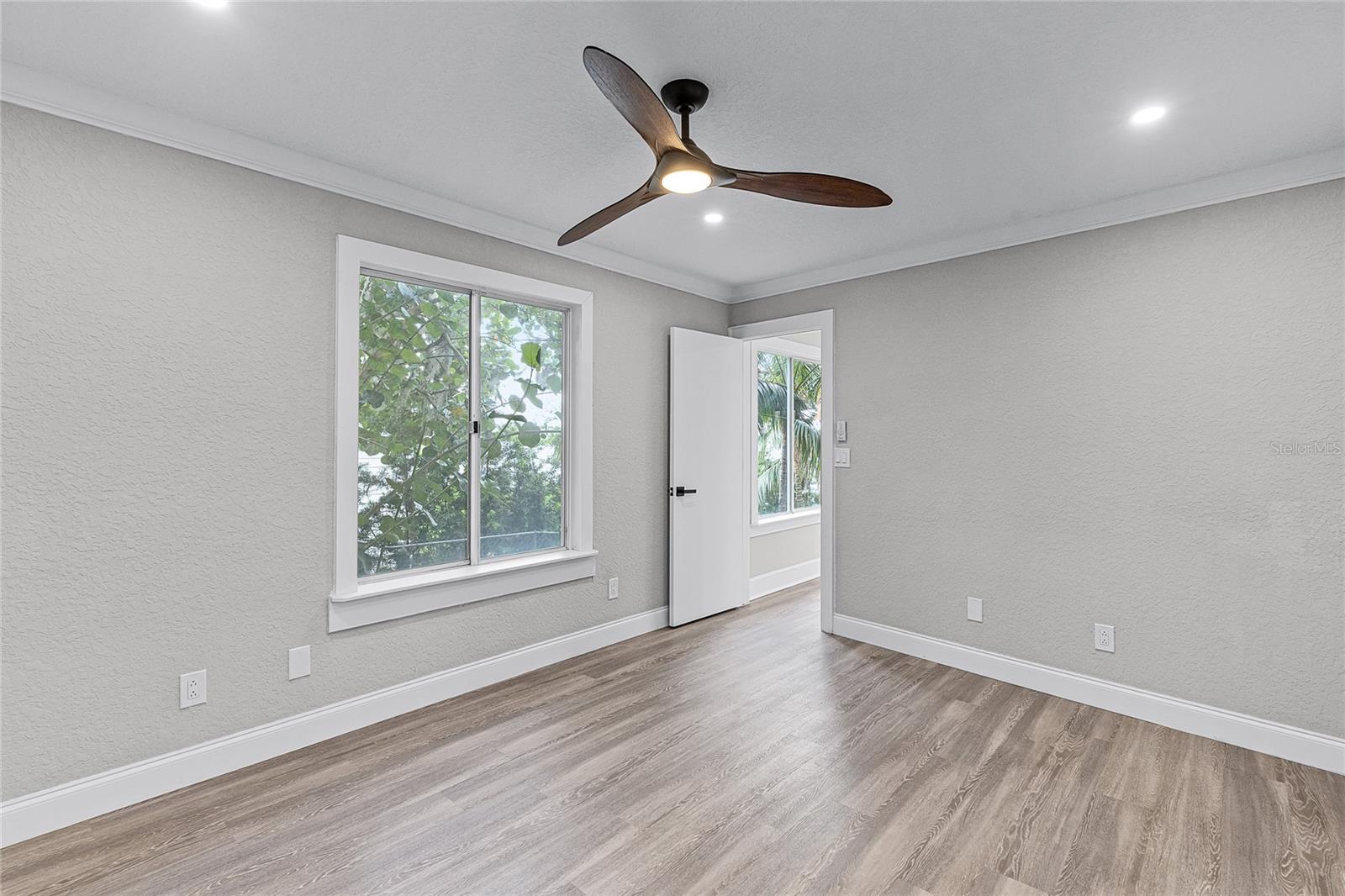 WINDERMERE TOWN - Residential Lease