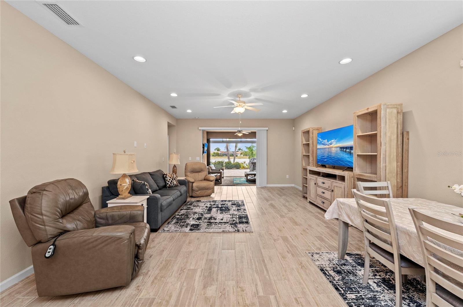 RENAISSANCE - Residential