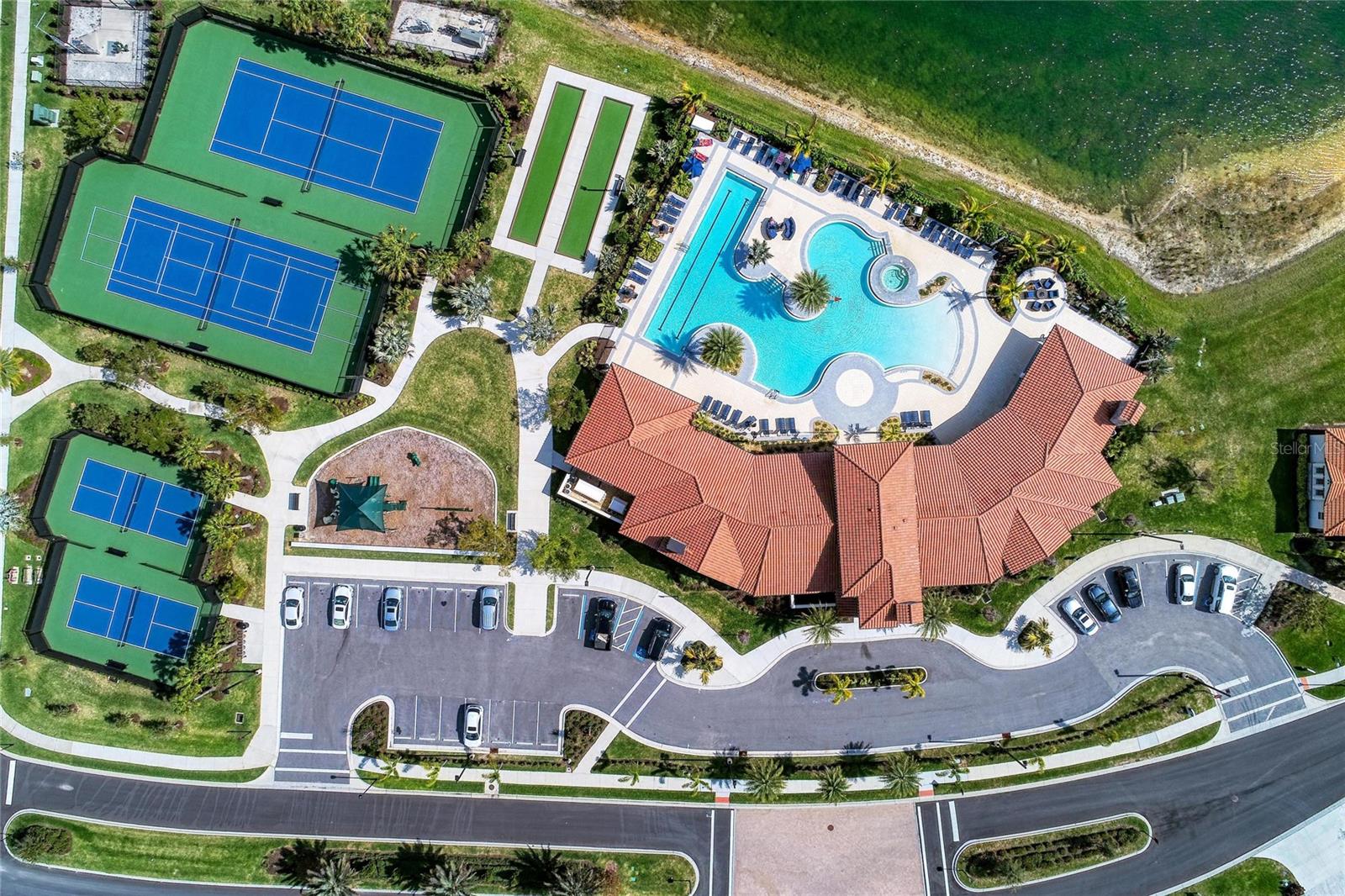 RENAISSANCE - Residential