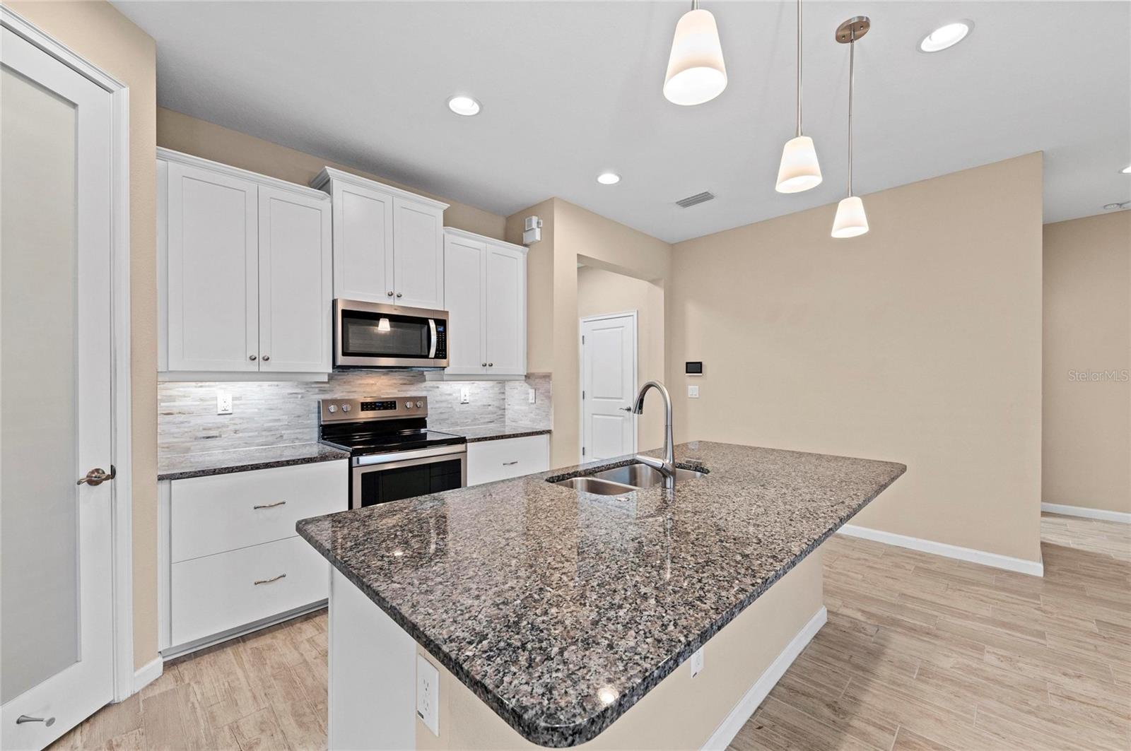 RENAISSANCE - Residential