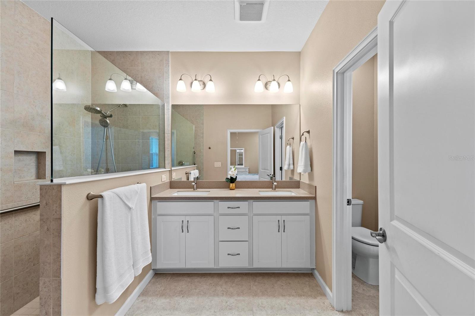 RENAISSANCE - Residential