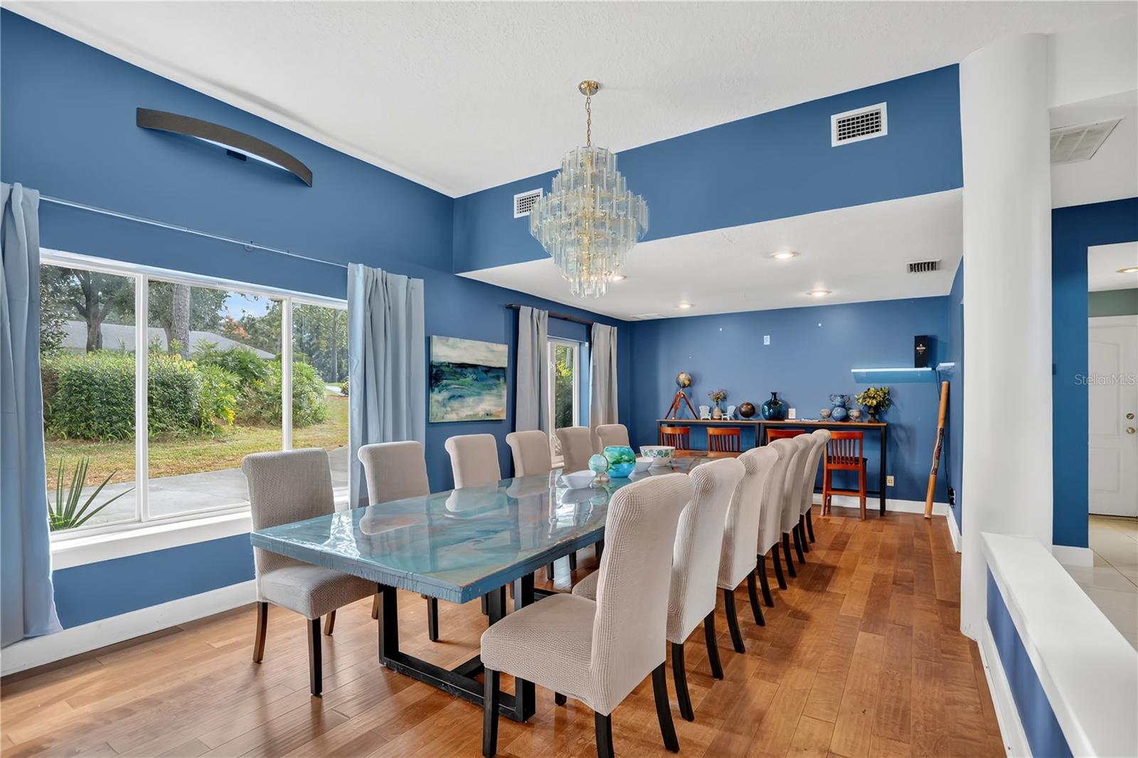 RAVENSBROOK 1ST ADD - Residential