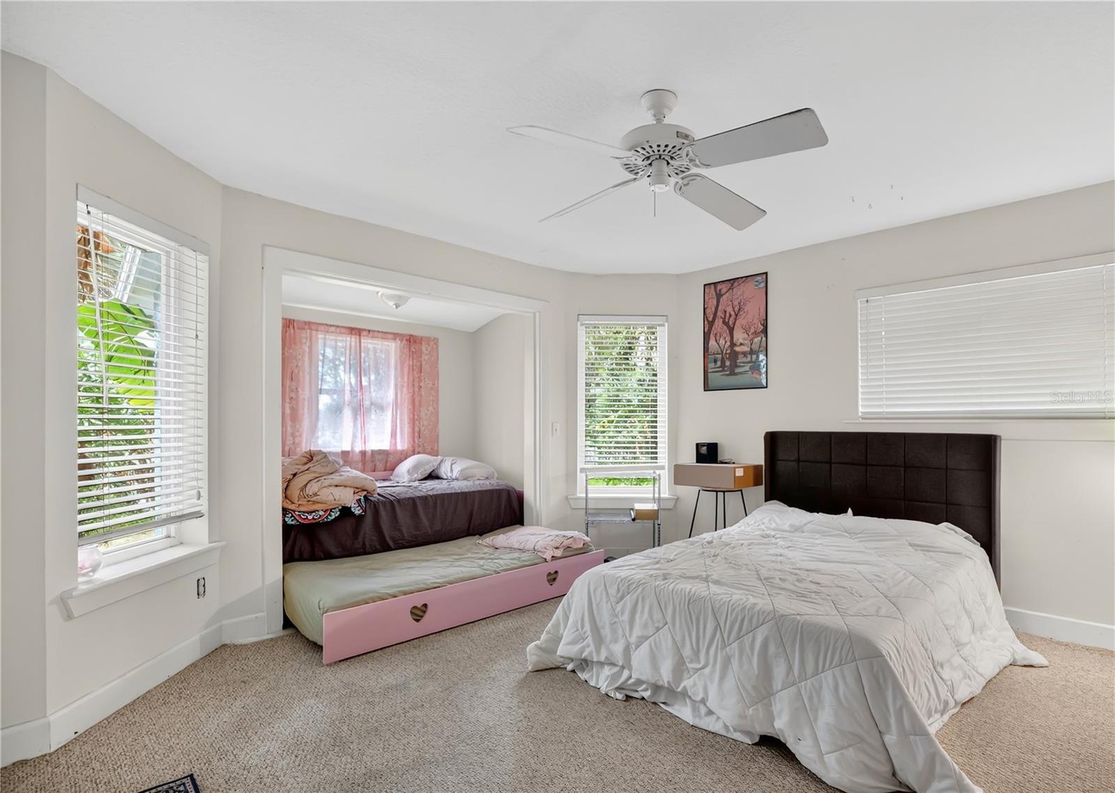 RAVENSBROOK 1ST ADD - Residential