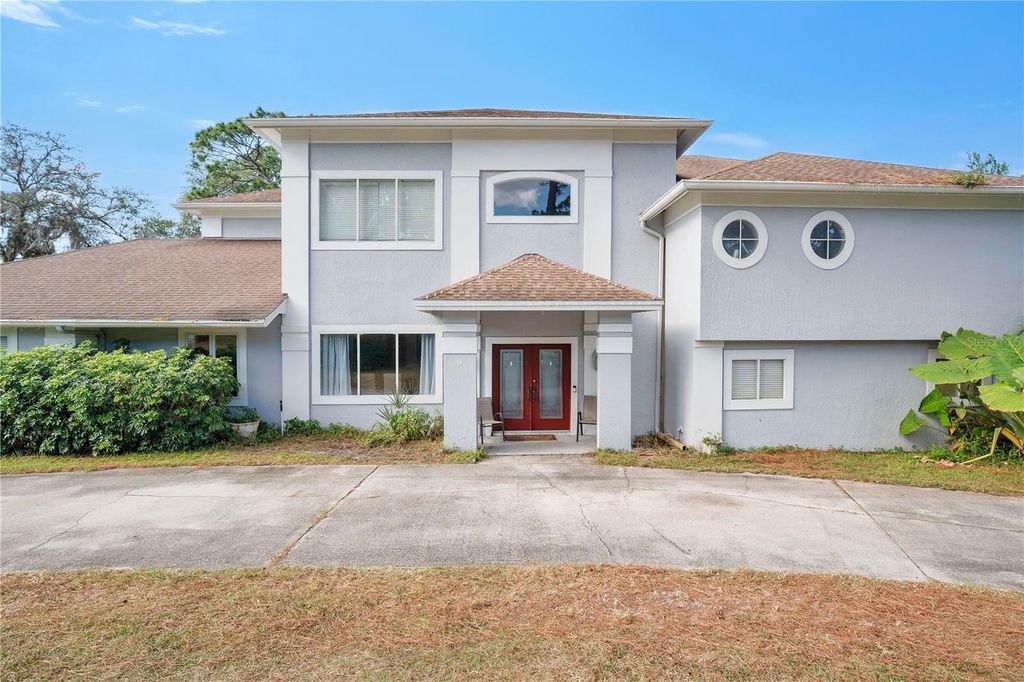 Photo of 9 Stone Gate N, Longwood, FL 32779 (MLS # S5138005)