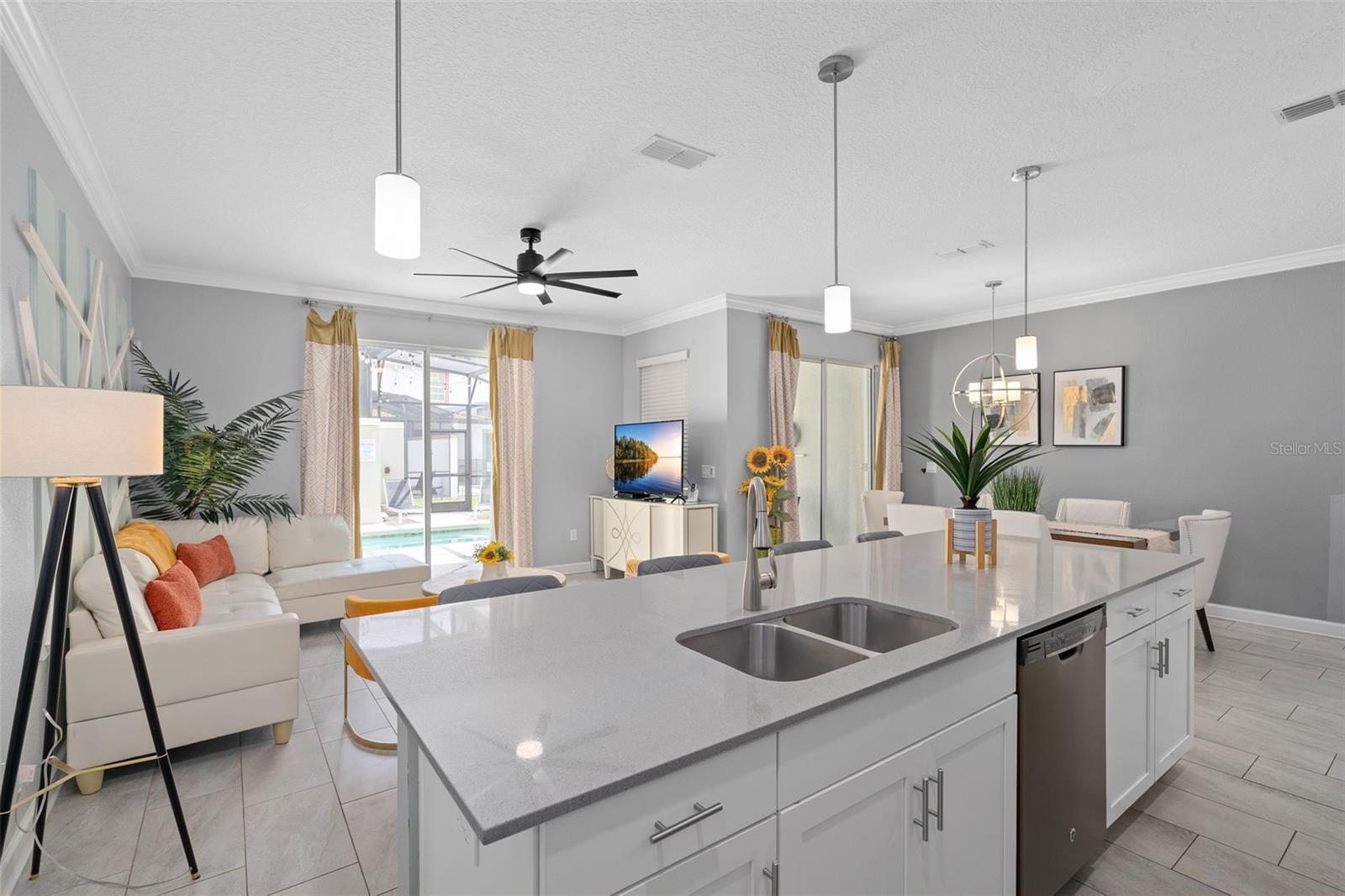 STOREY LAKE PH 2 - Residential Lease