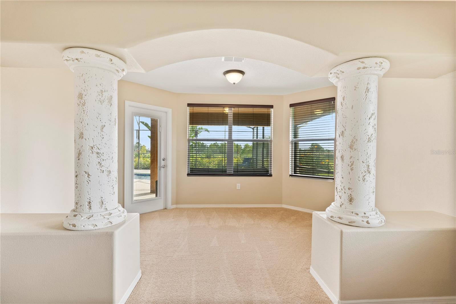 MUSSELWHITE FARMS SUB - Residential