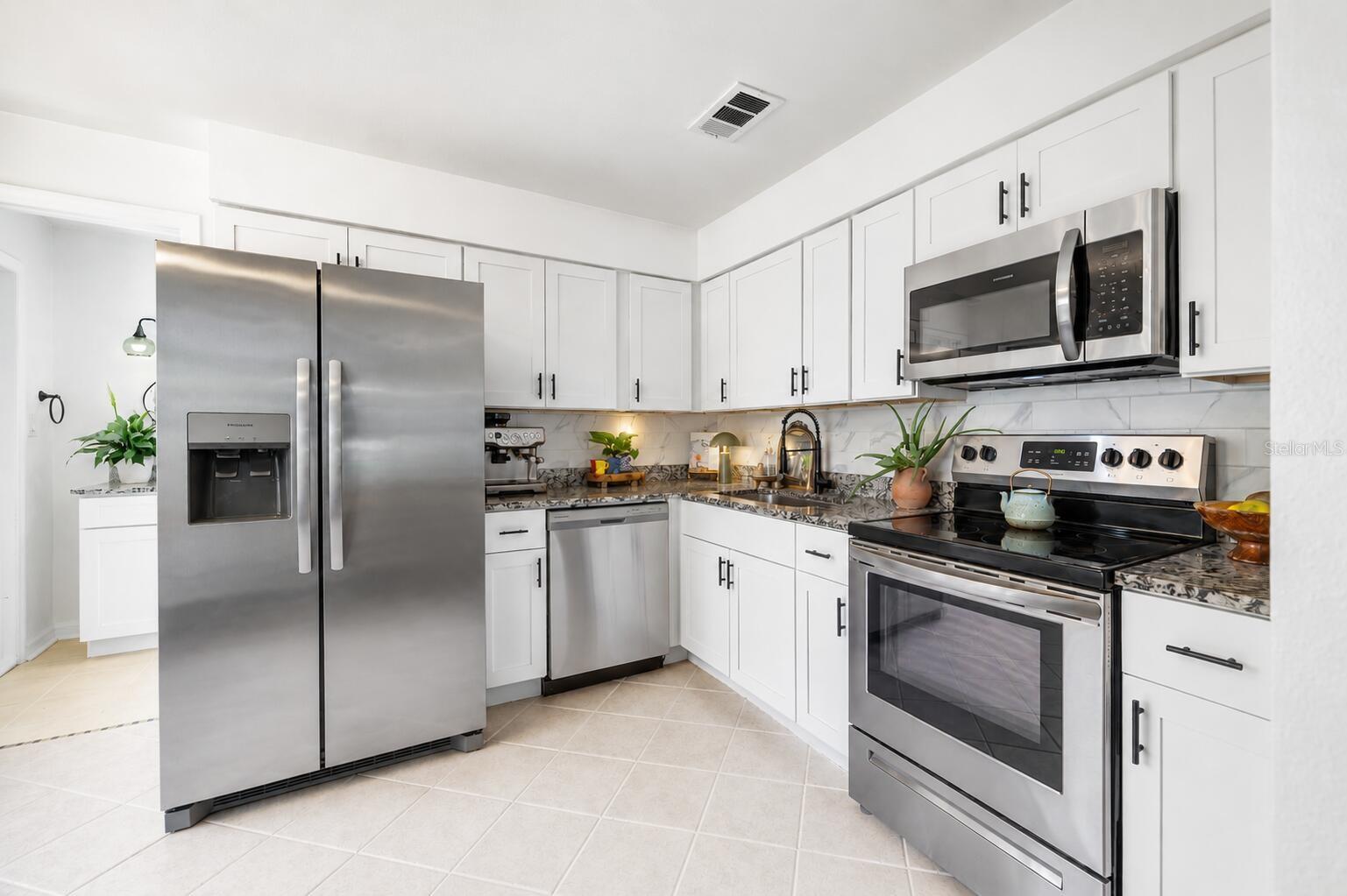 5811 MABEL STREET