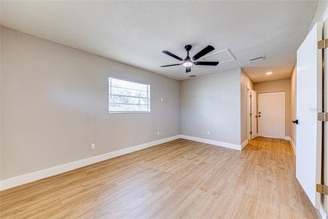 Tiny photo for 703 S Dixie Avenue, Fruitland Park, FL 34731 (MLS # O6437039)