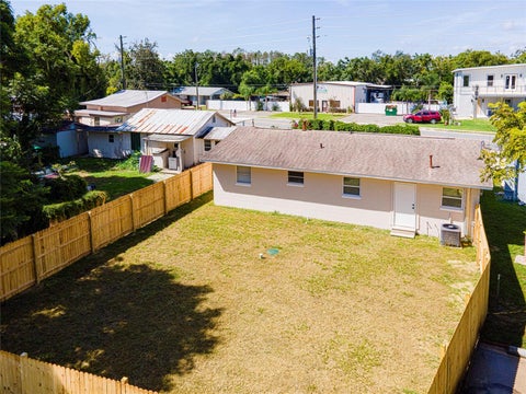 Tiny photo for 703 S Dixie Avenue, Fruitland Park, FL 34731 (MLS # O6437039)