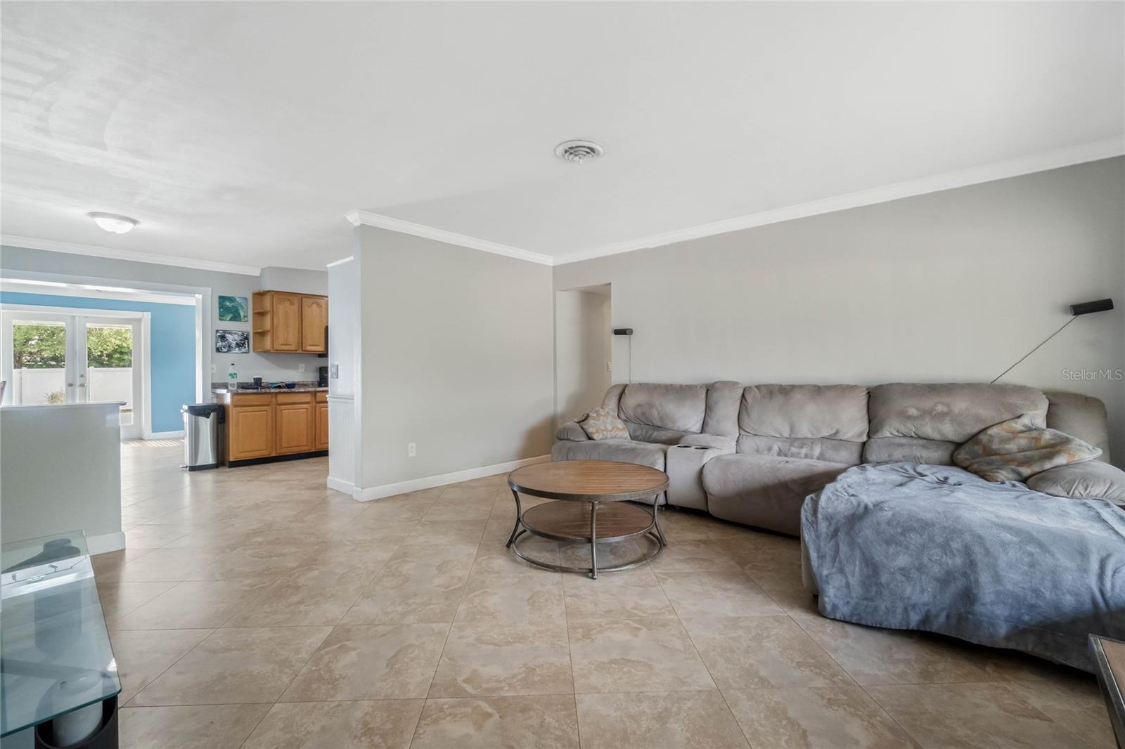 4601 LORING PLACE