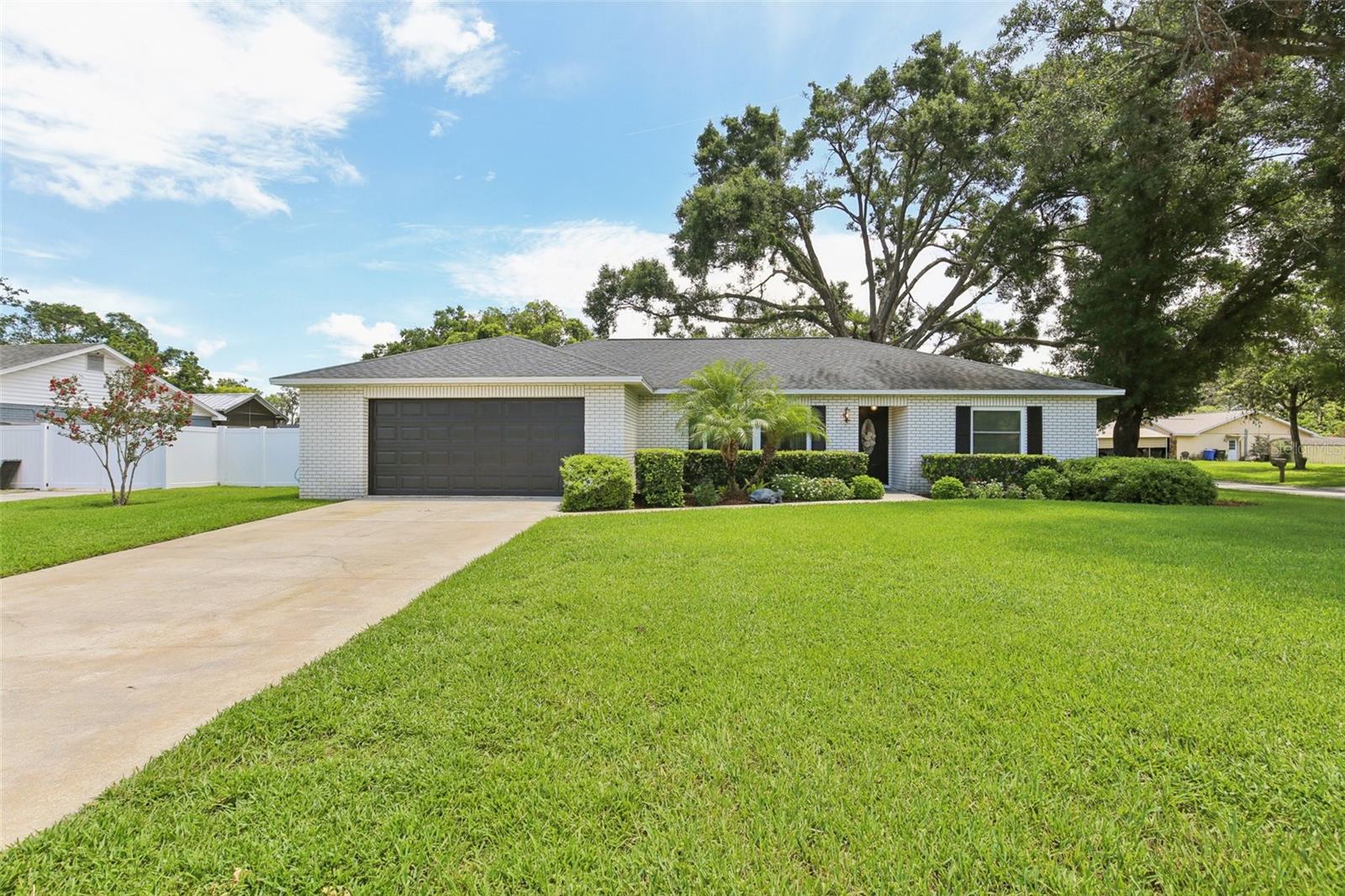1513 LORETTA COURT