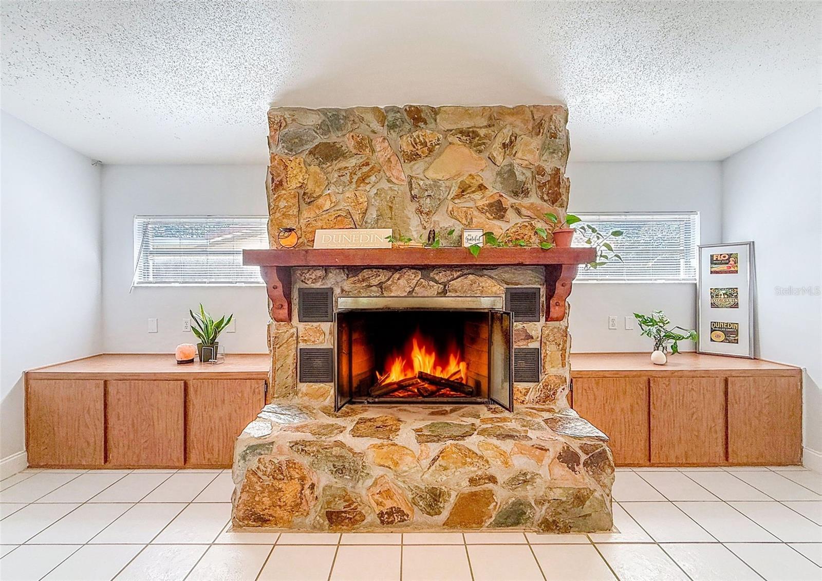 1961 CANADIANA COURT