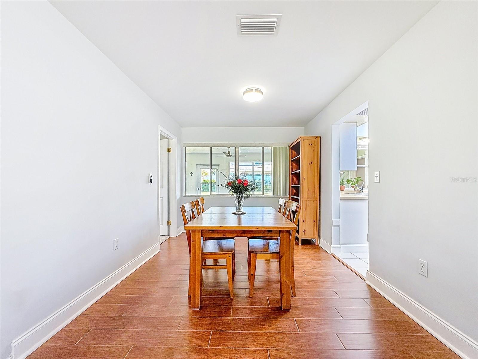 CANADIANA SUB - Residential