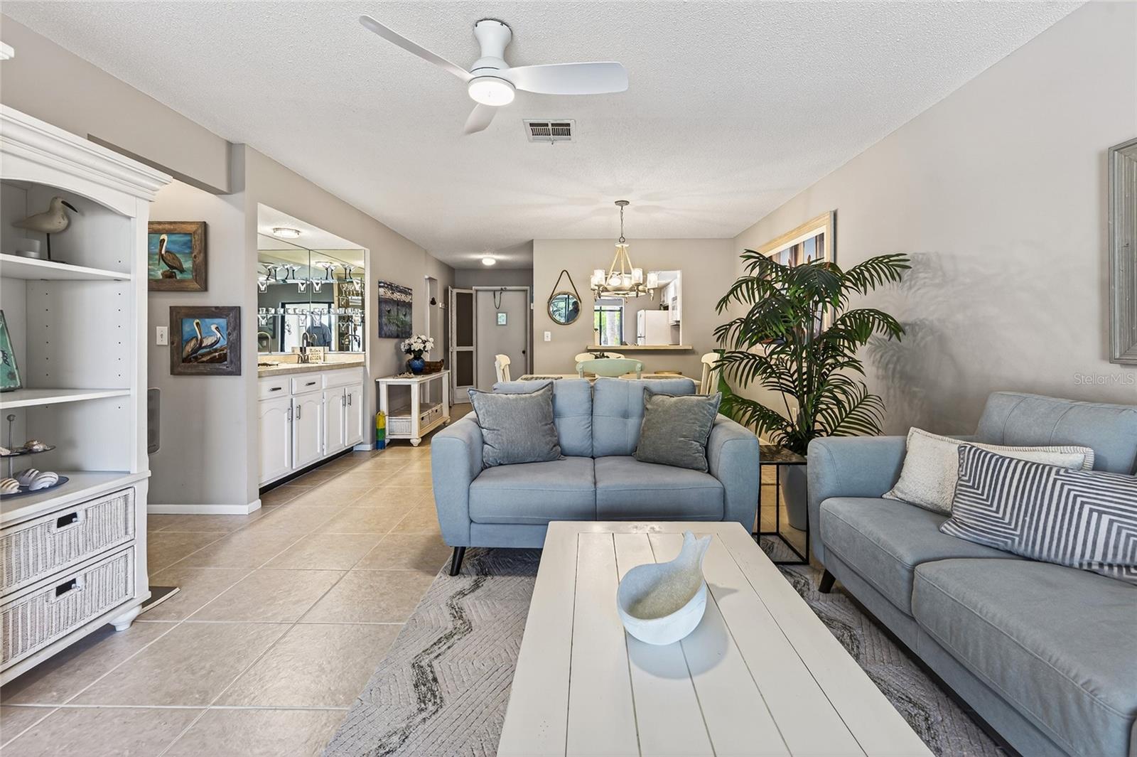 MISSION LAKES - Residential