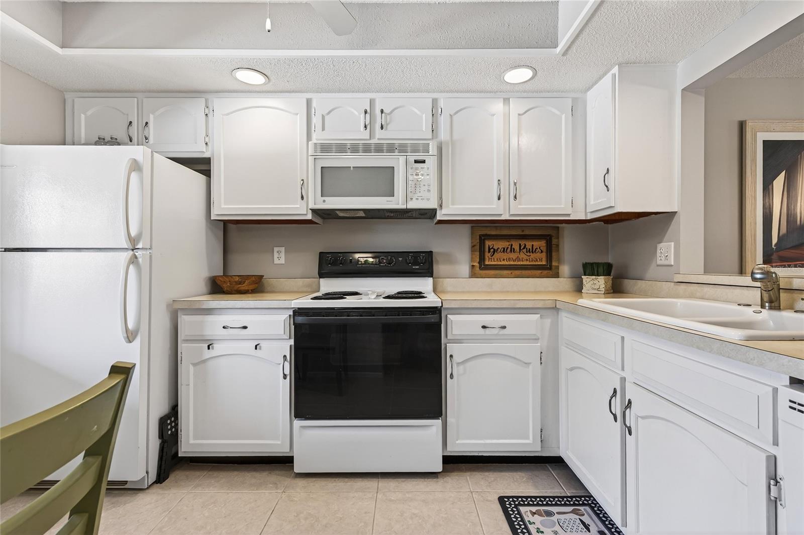 MISSION LAKES - Residential