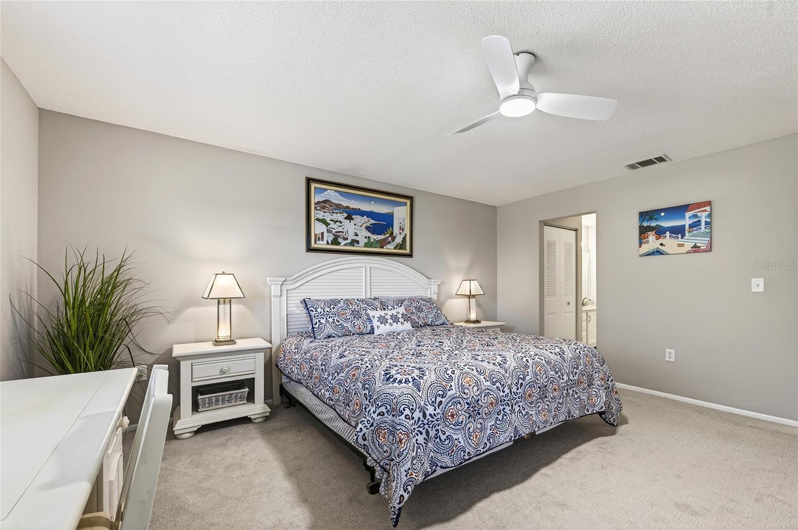 MISSION LAKES - Residential