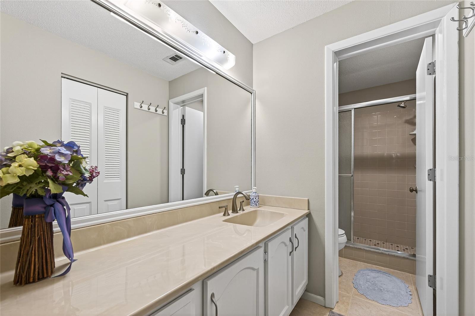 MISSION LAKES - Residential