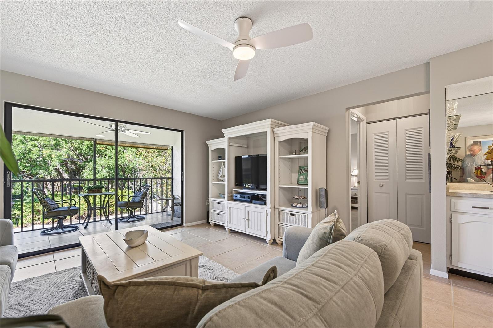 MISSION LAKES - Residential