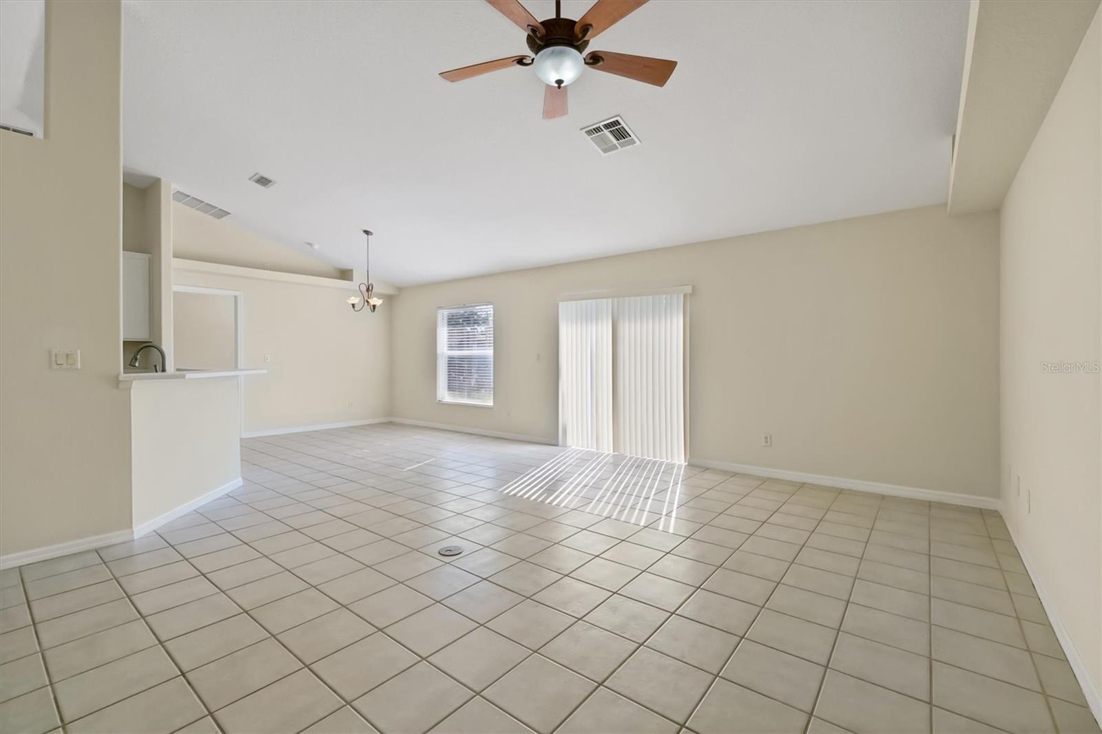 ORANGE COVE - Residential