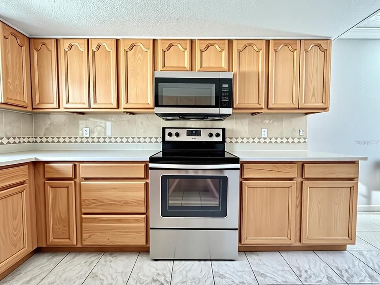 BAYWOOD VILLAGE SEC 5 - Residential