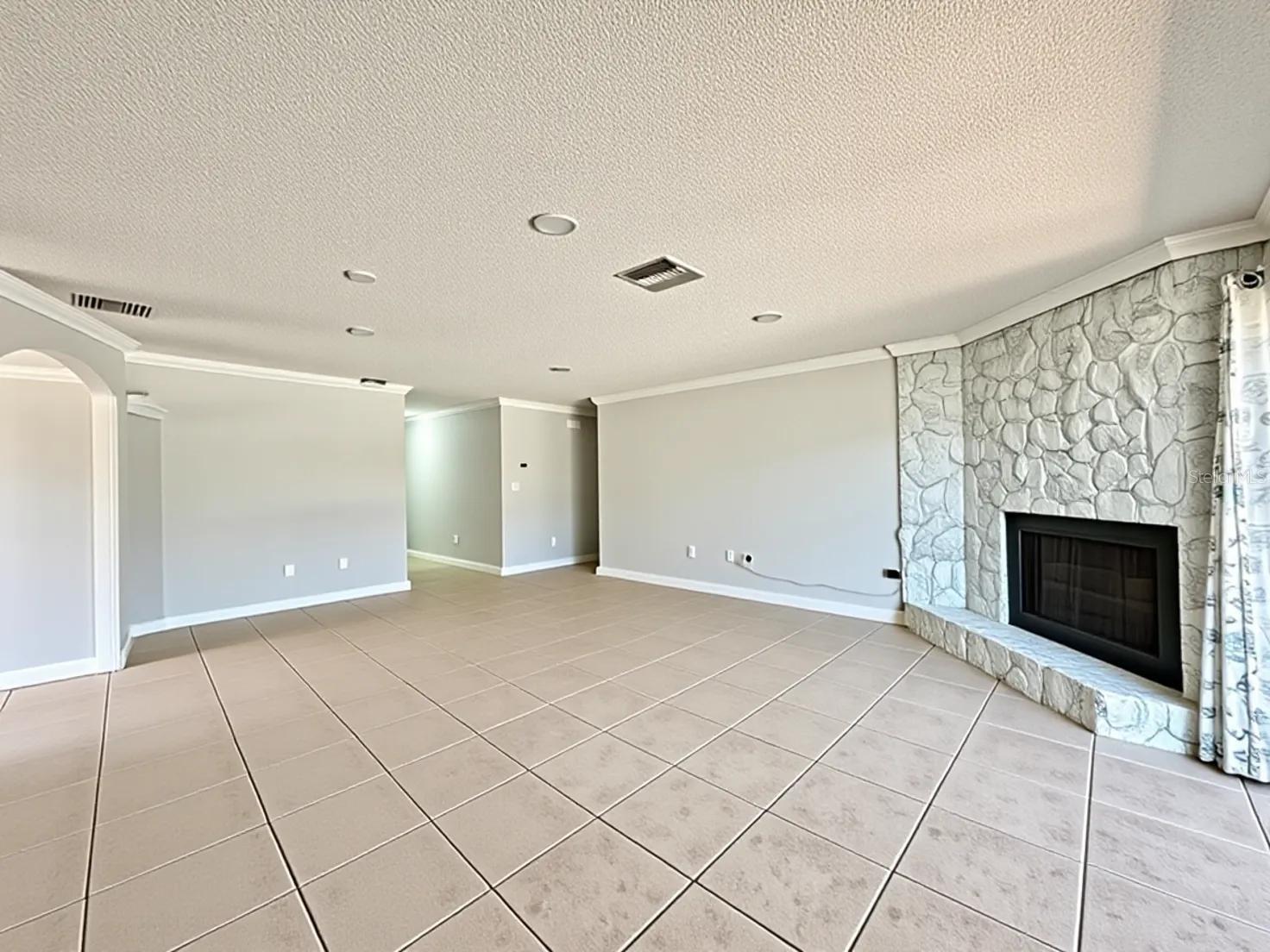 BAYWOOD VILLAGE SEC 5 - Residential