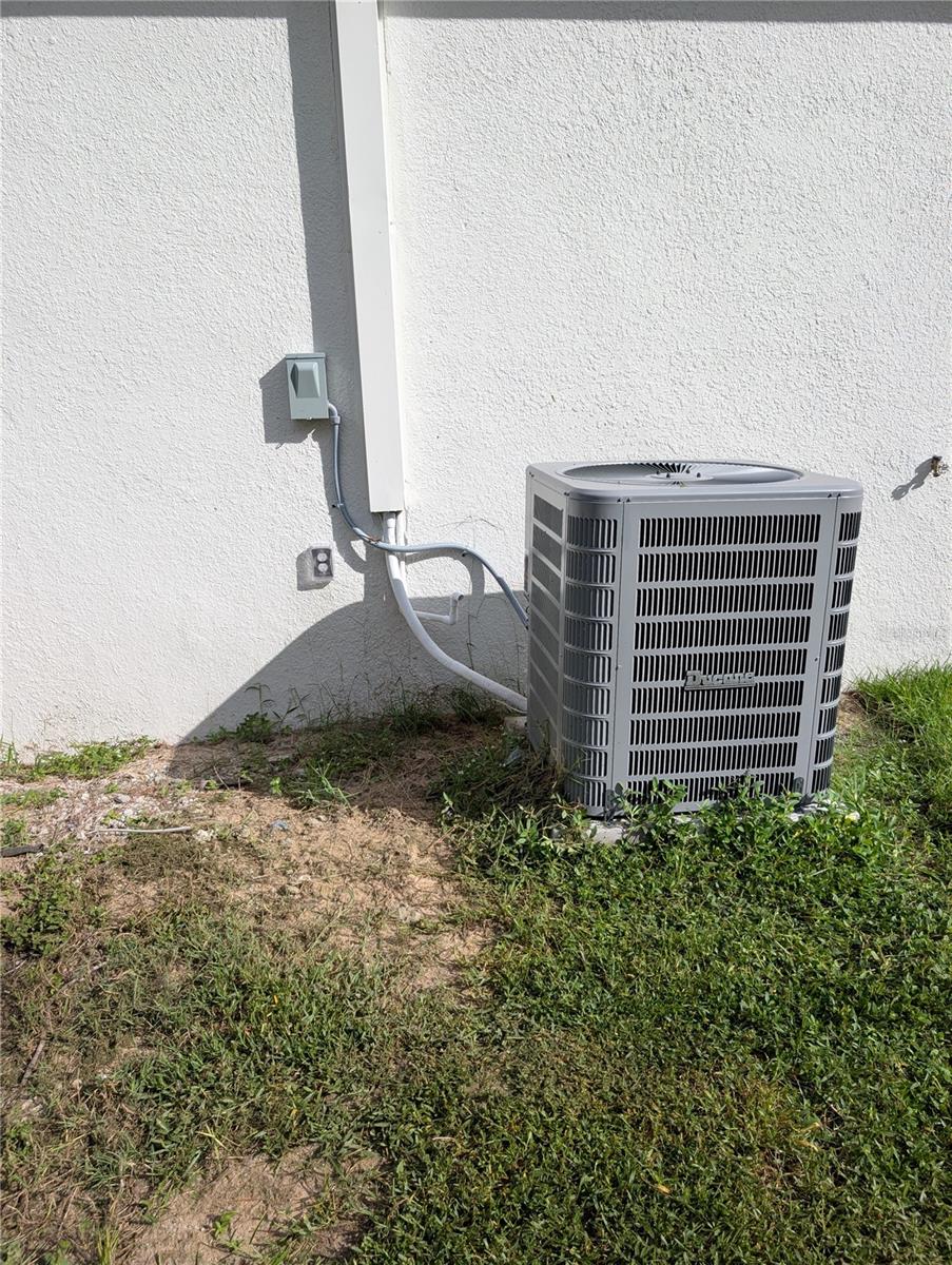 ROOKS RD - Residential