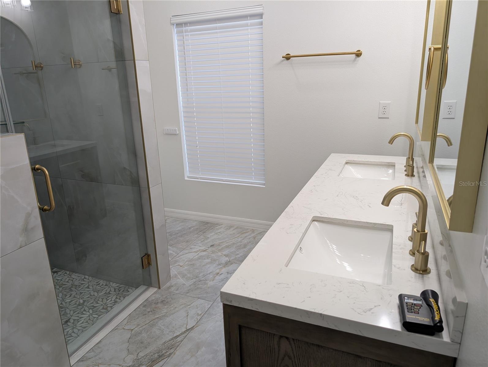 ROOKS RD - Residential