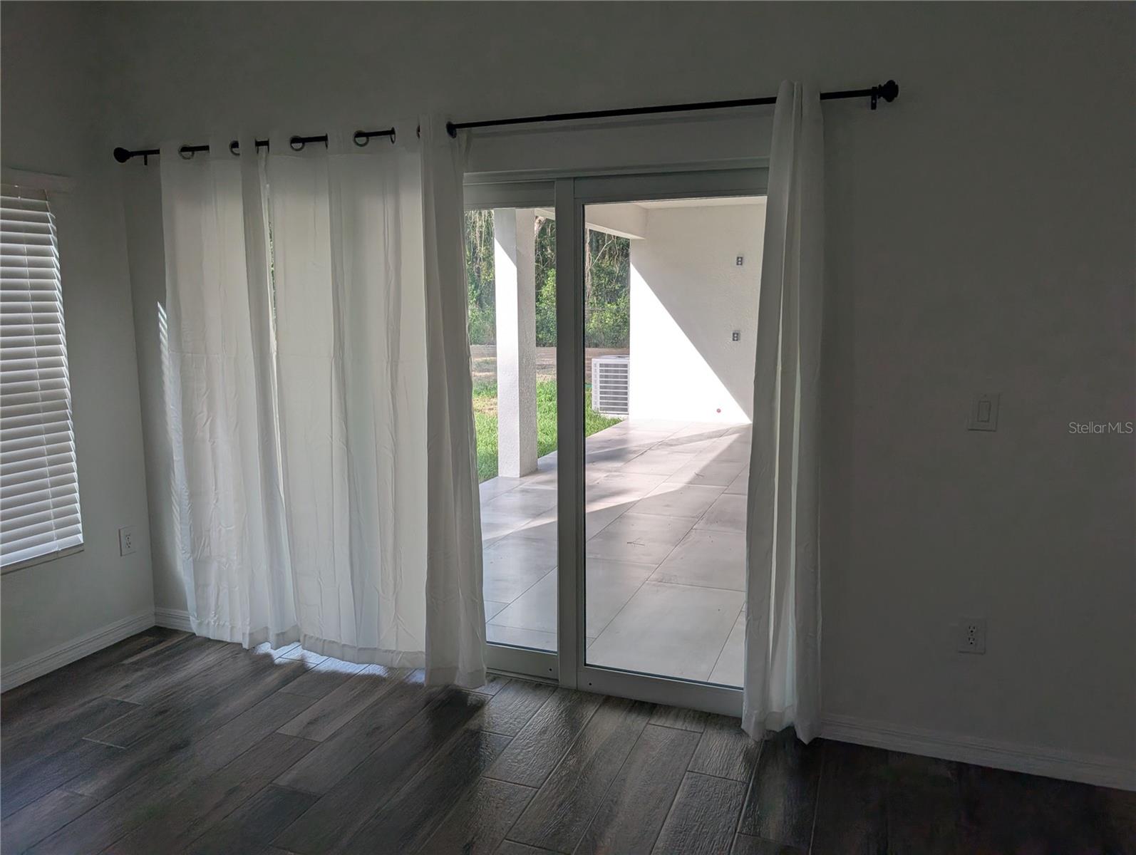 ROOKS RD - Residential