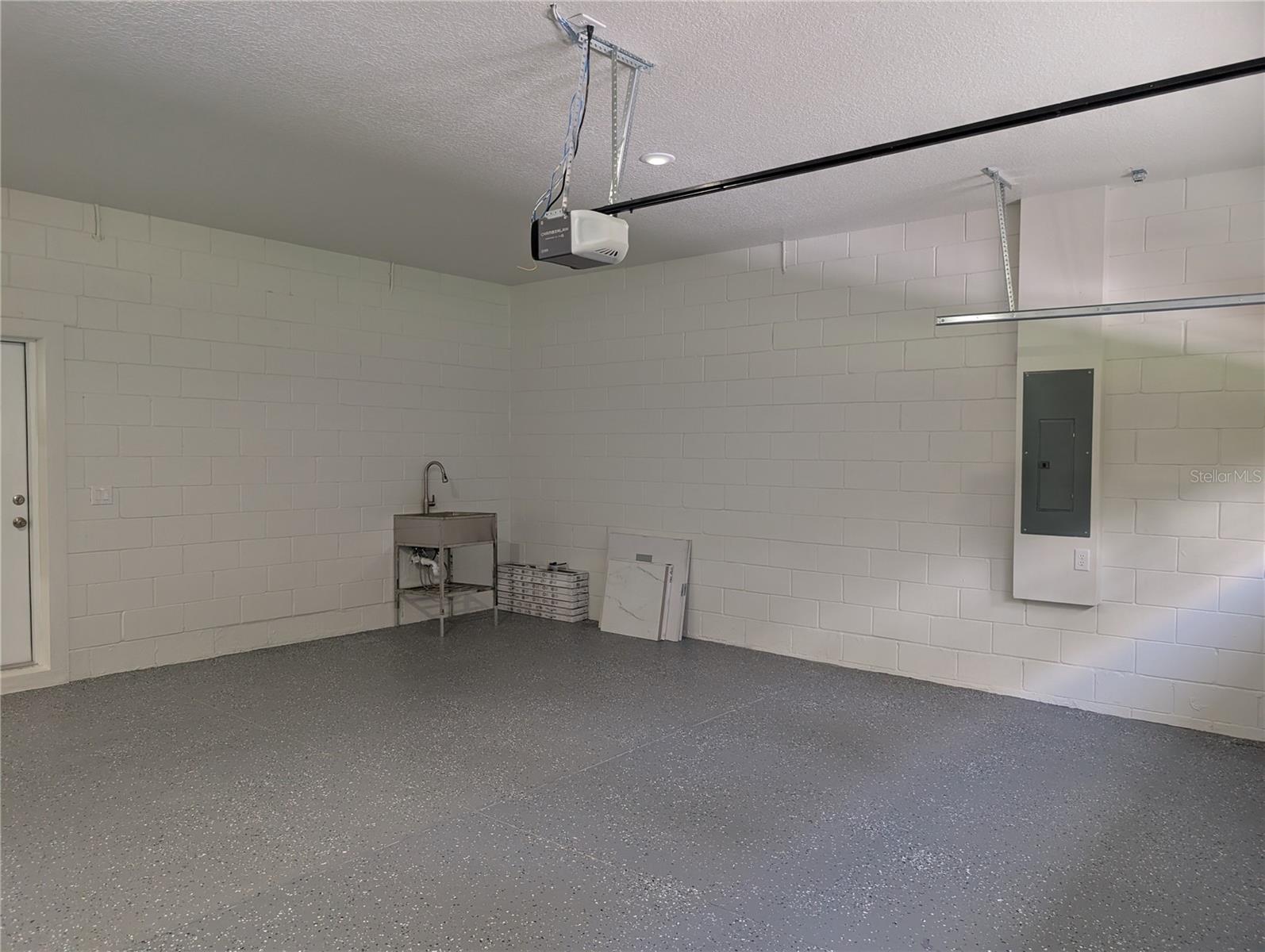 ROOKS RD - Residential