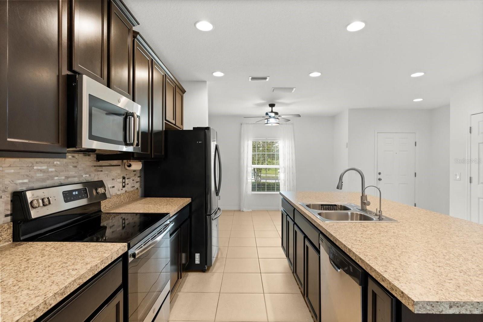 WILLIAMS PRESERVE PH II-A - Residential Lease