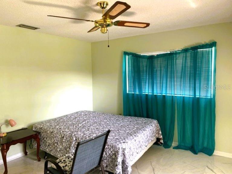 MARION OAKS UN 2 - Residential