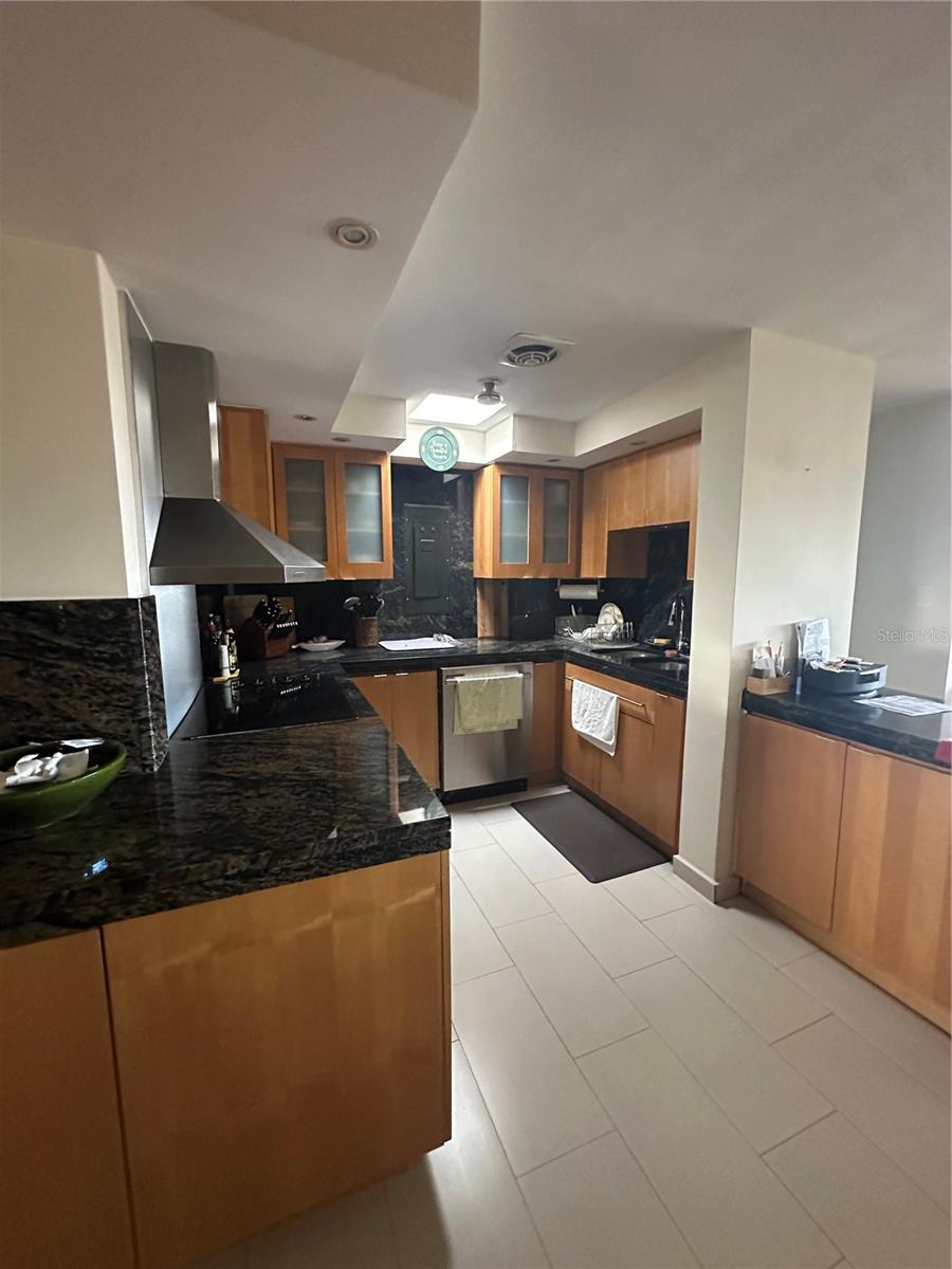 AVENIDA SAN PATRICIO - Residential