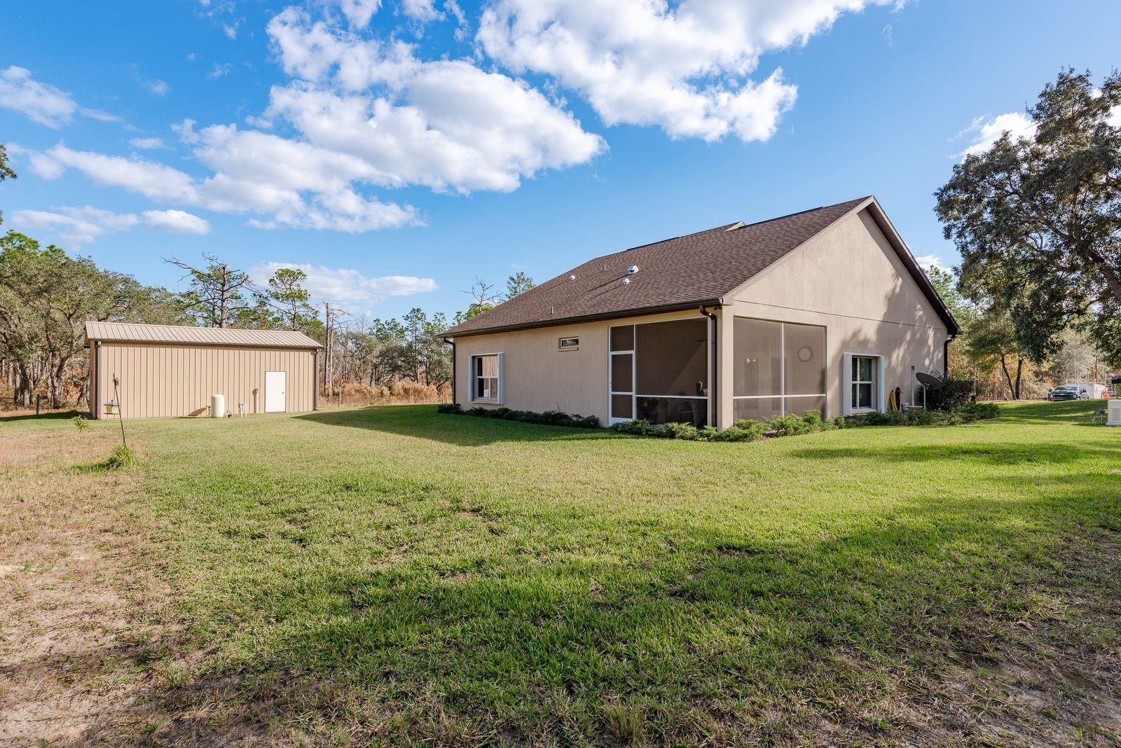 LONDON TERRACE - Residential