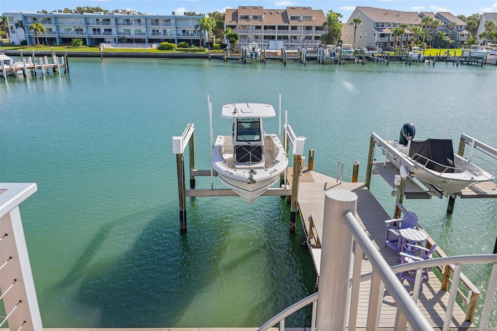 TIERRA VERDE - Residential