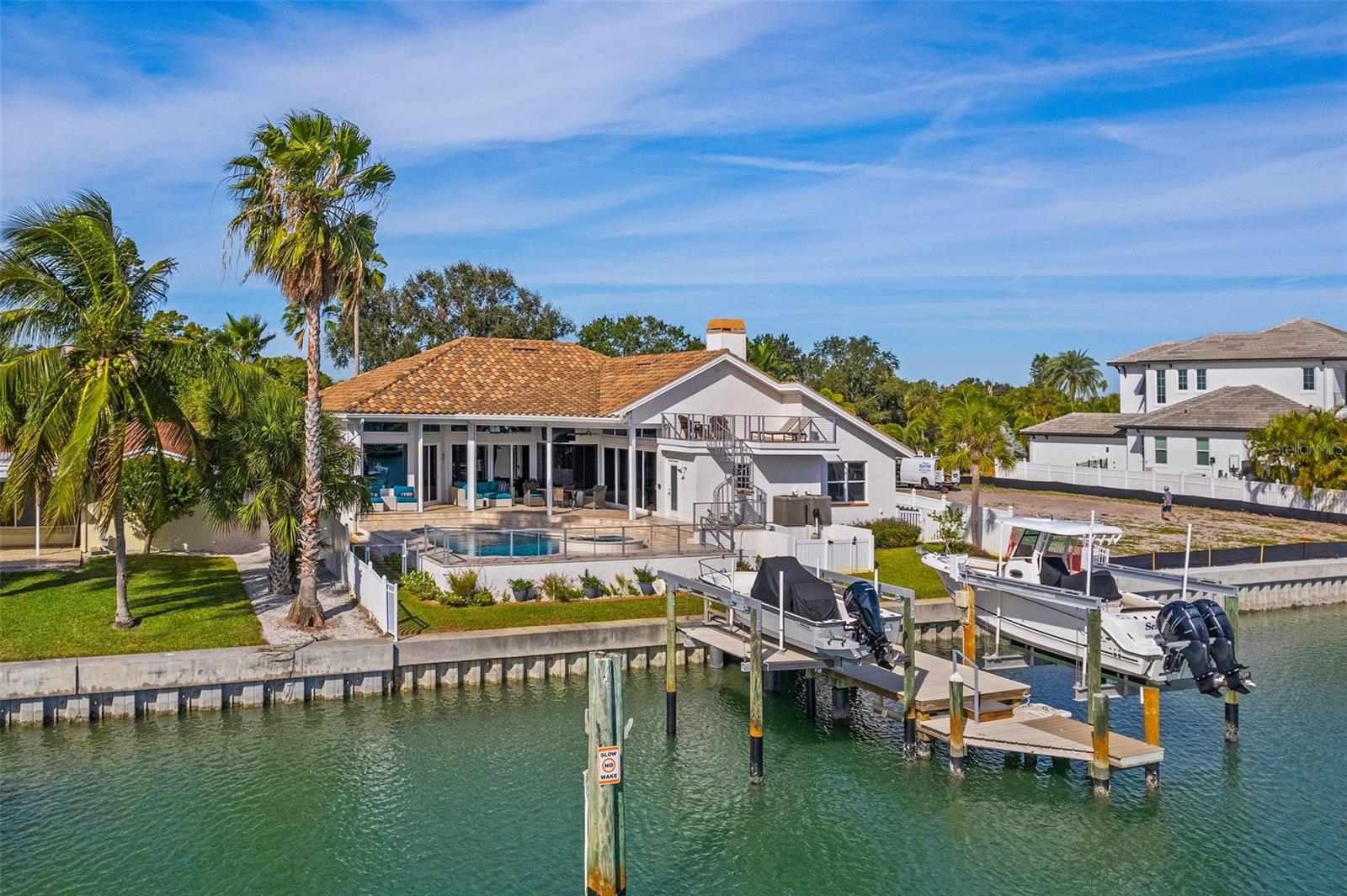 TIERRA VERDE - Residential