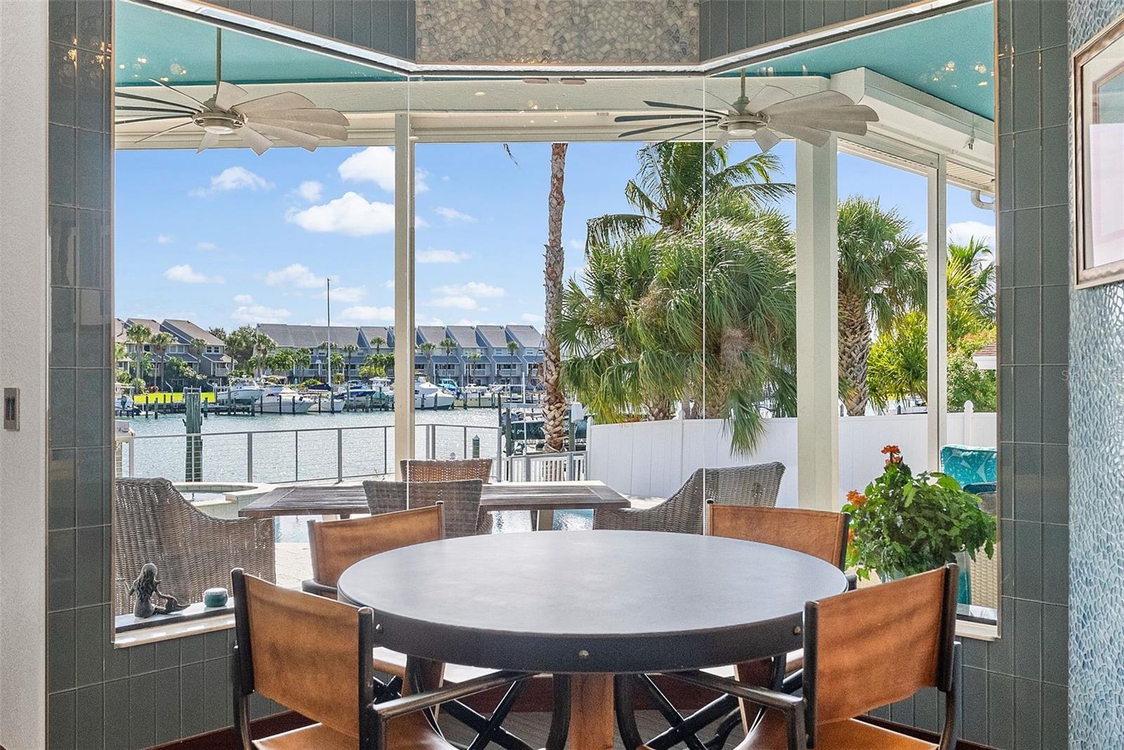 TIERRA VERDE - Residential