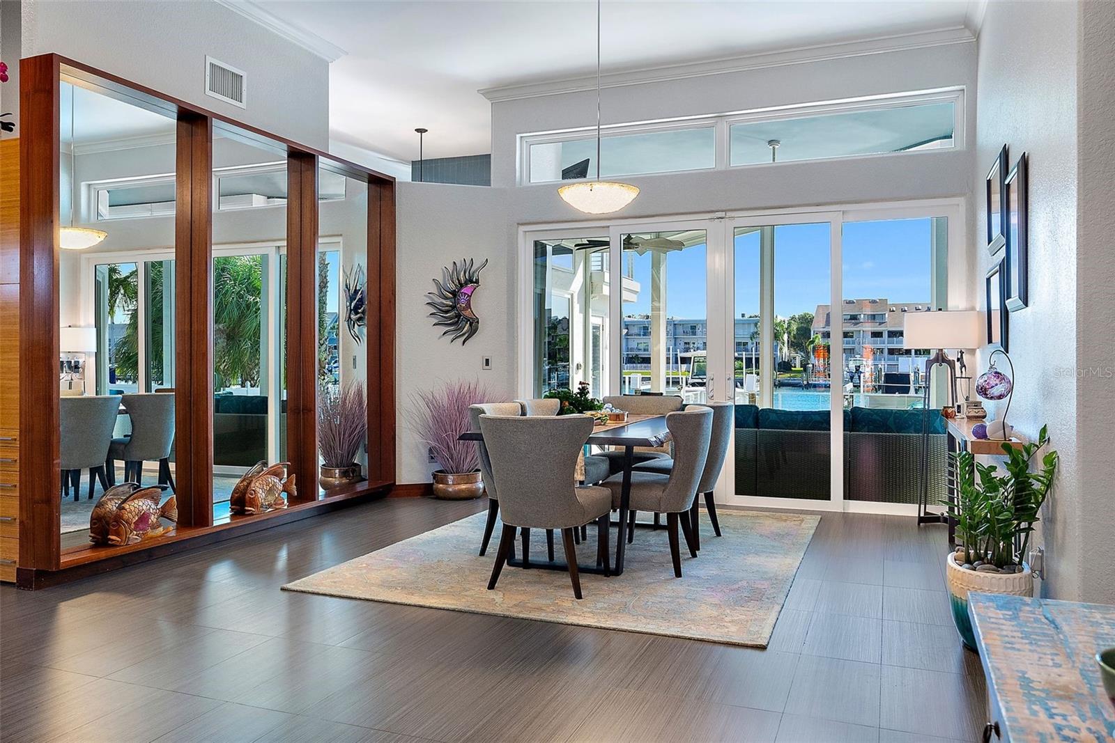 TIERRA VERDE - Residential