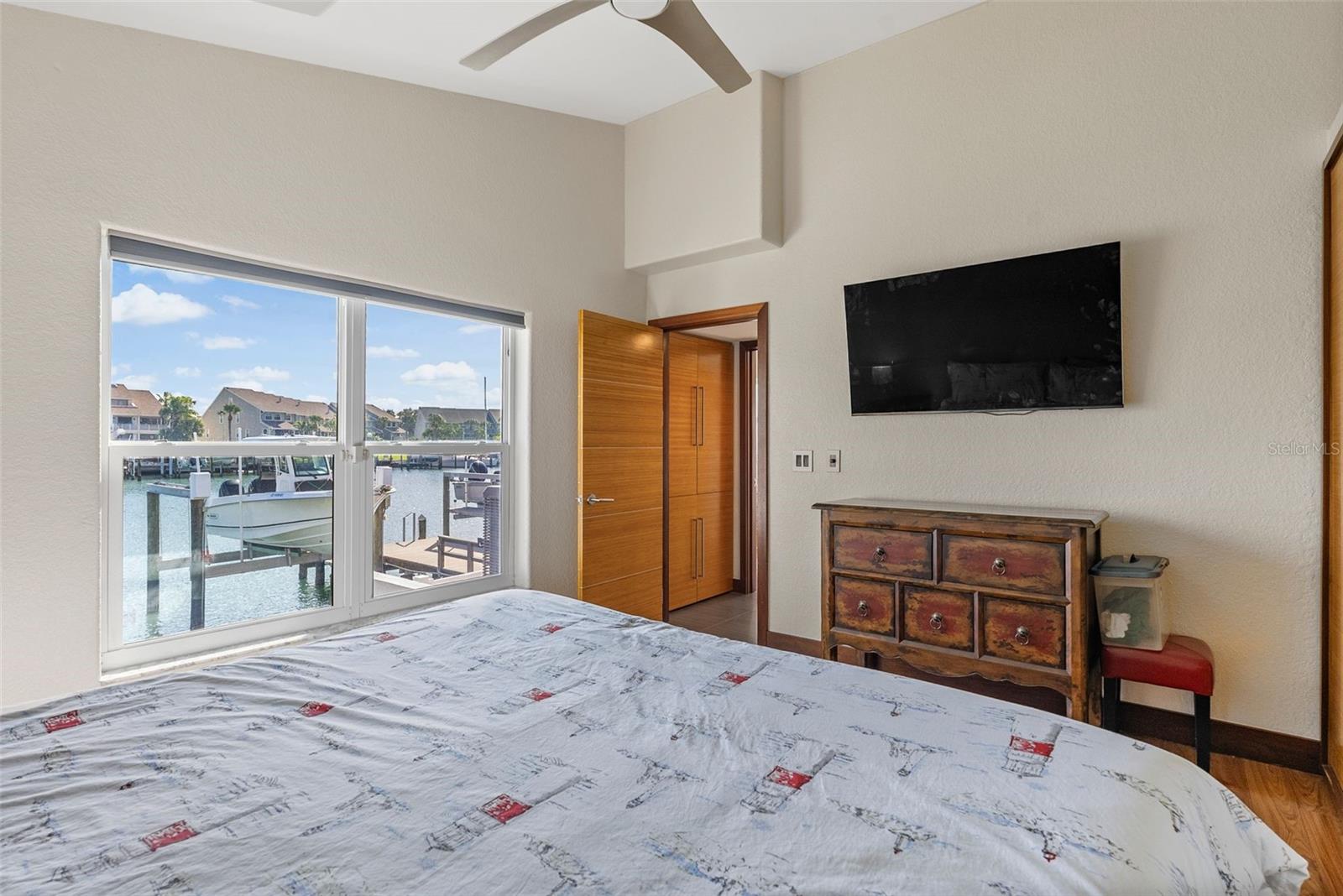 TIERRA VERDE - Residential