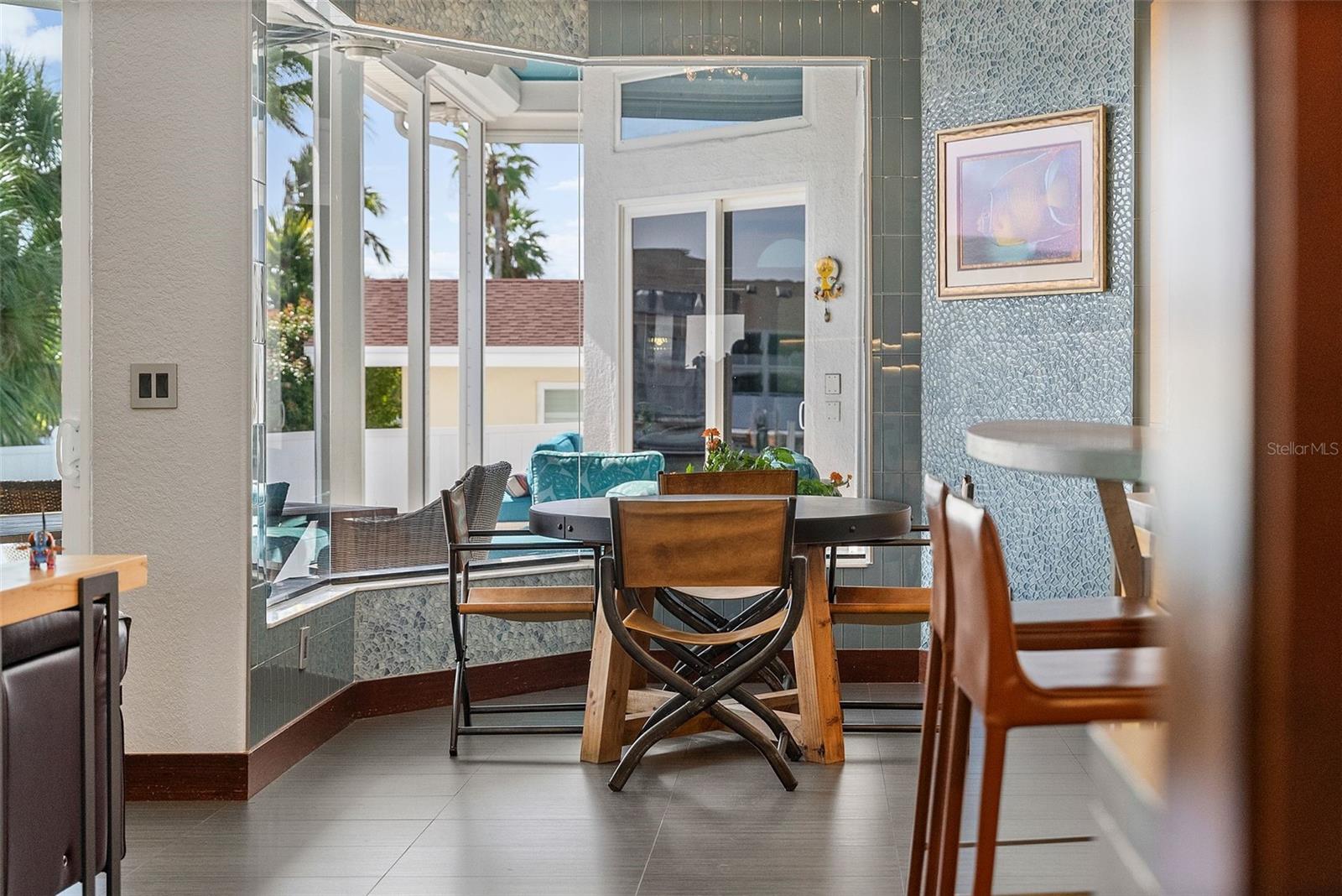 TIERRA VERDE - Residential