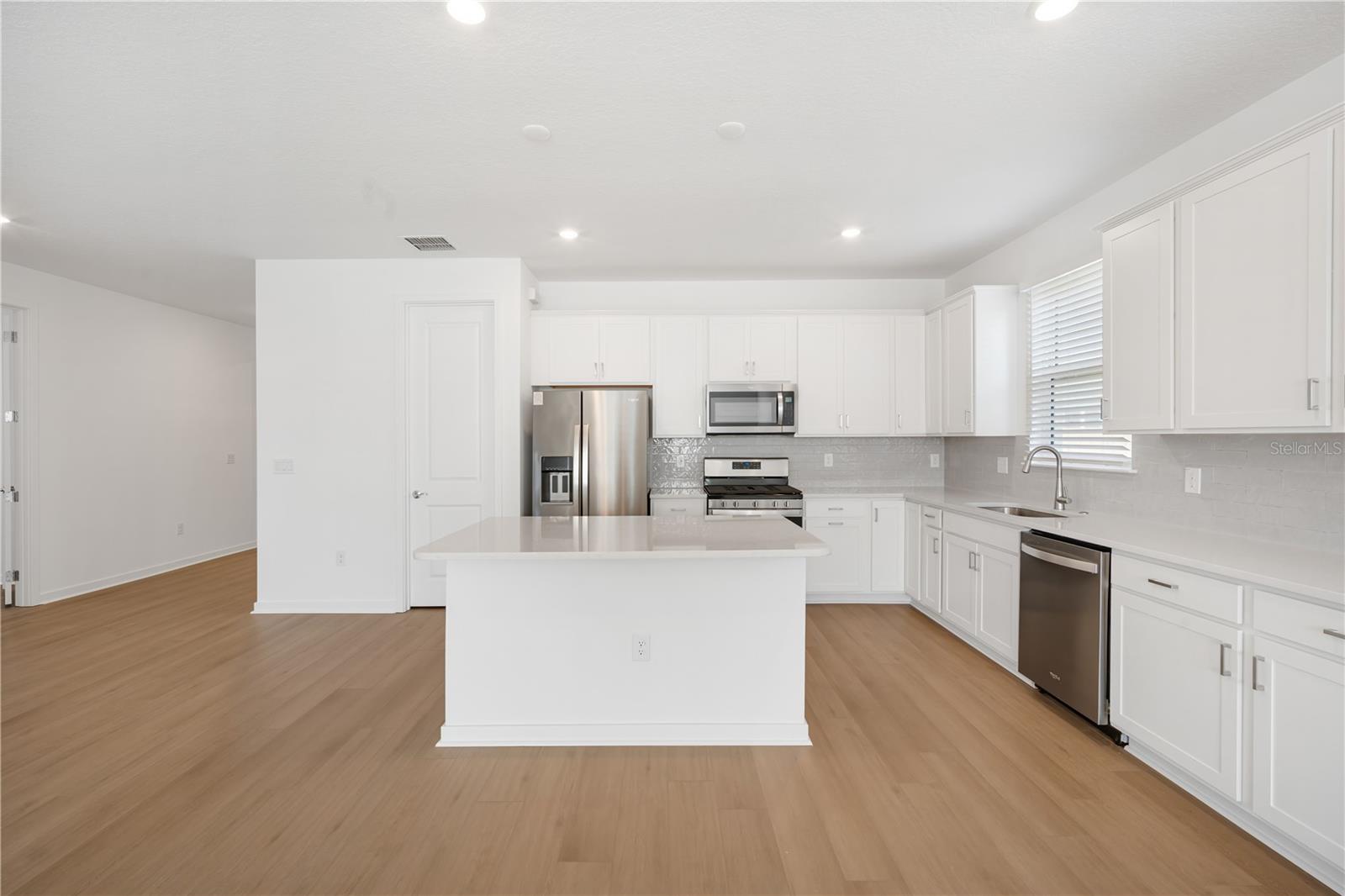 SPENCER GLEN - Residential Lease