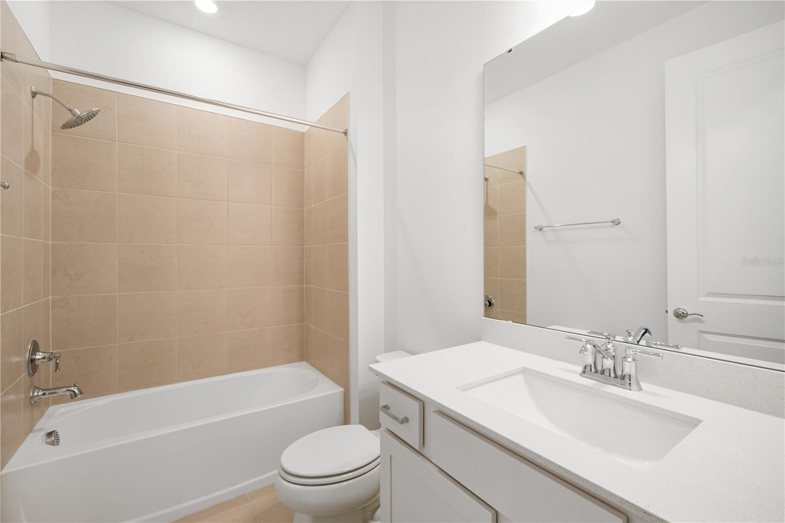 SPENCER GLEN - Residential Lease