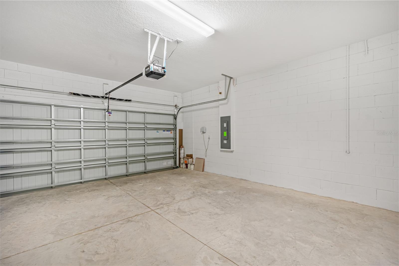 SPENCER GLEN - Residential Lease