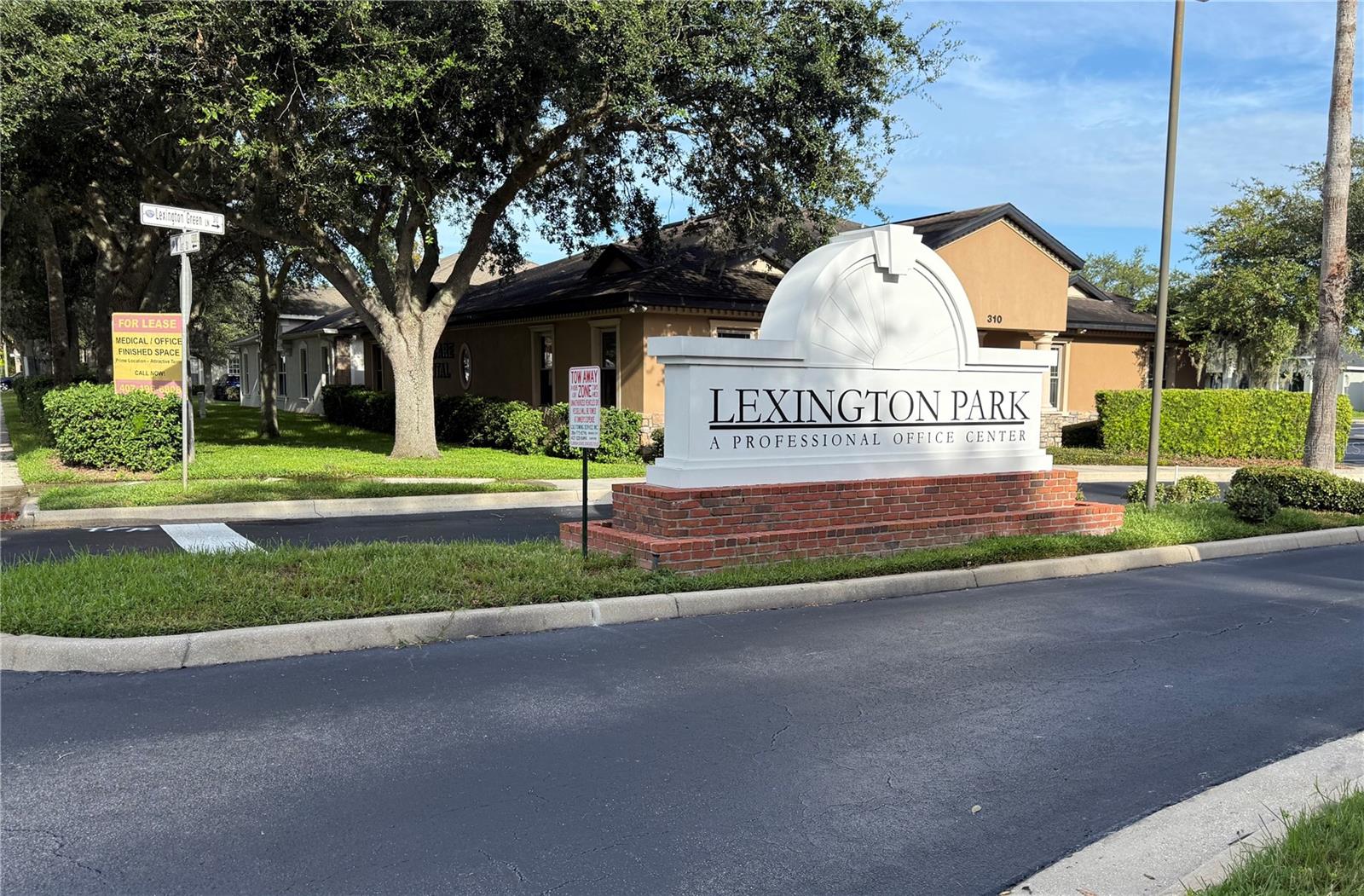 LEXINGTON PARK - Commercial Sale