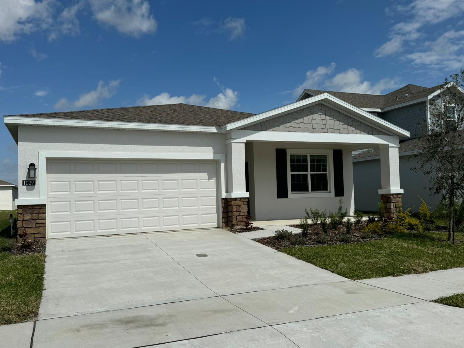 RANCHES/LK MCLEOD 1 - Residential Lease