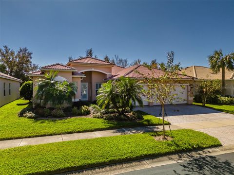 A home in WIMAUMA