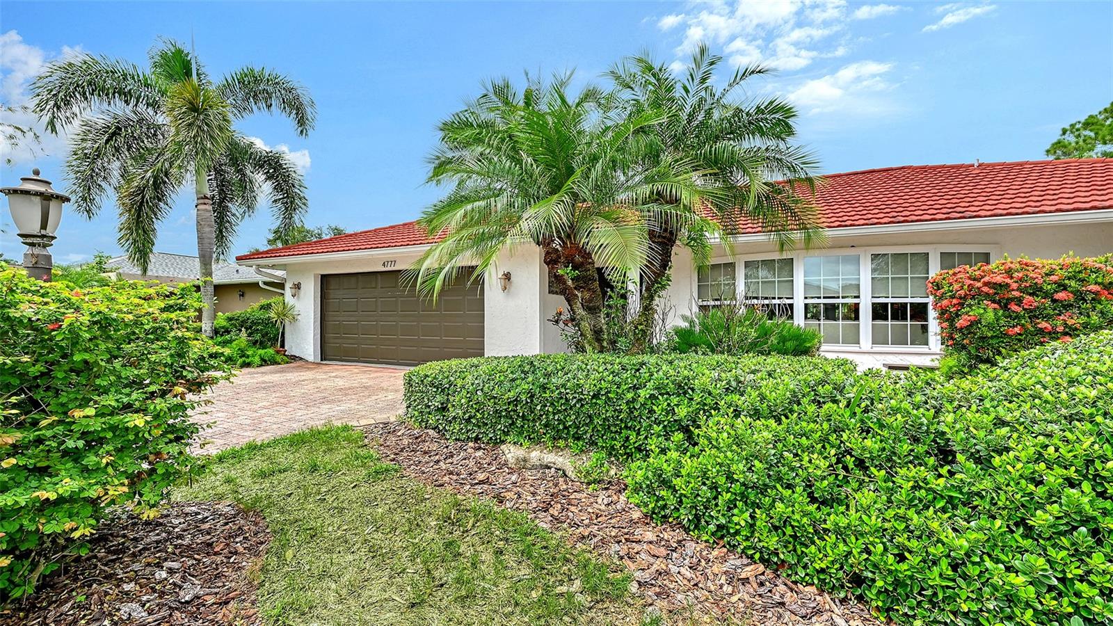 4777 OVERBURY PLACE