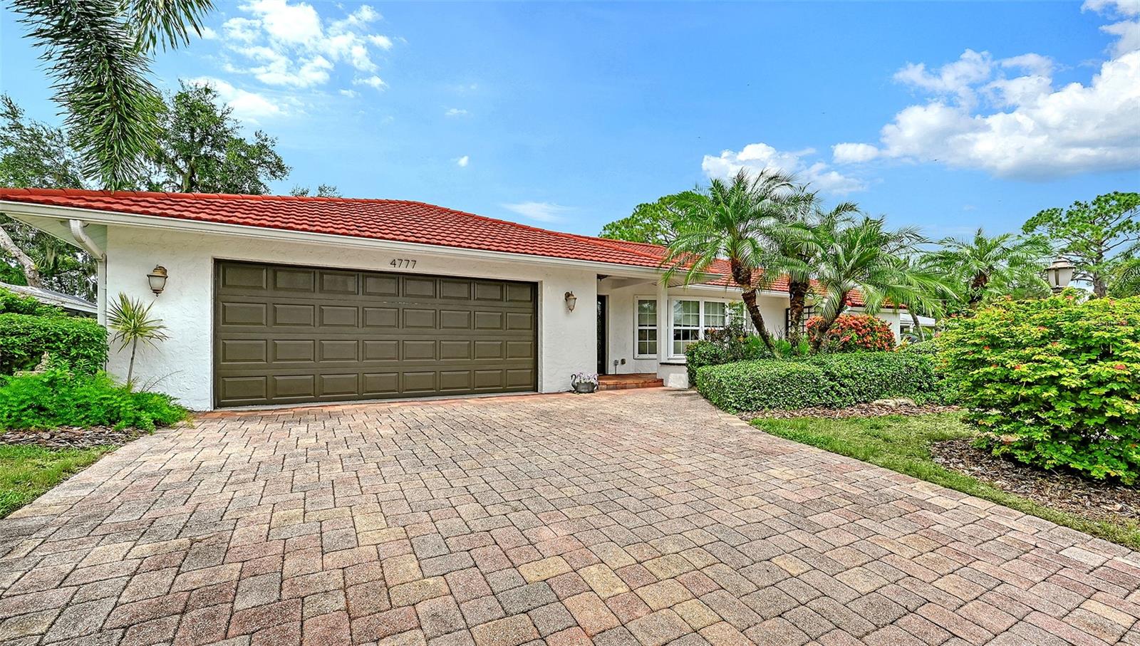 4777 OVERBURY PLACE